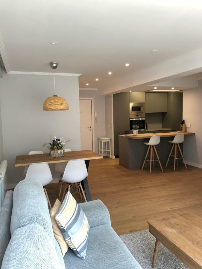 Apt Moderno Centrico Y Soleado Pontevedra Luaran gambar